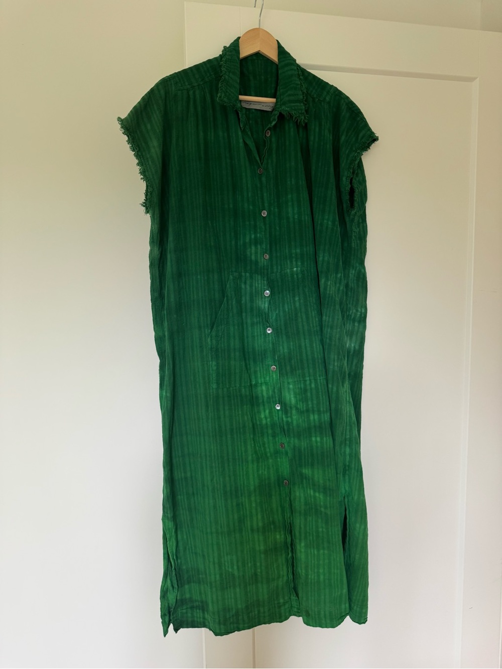 Raquel Allegra green tie dye maxi dress coverup size medium short sleeve button